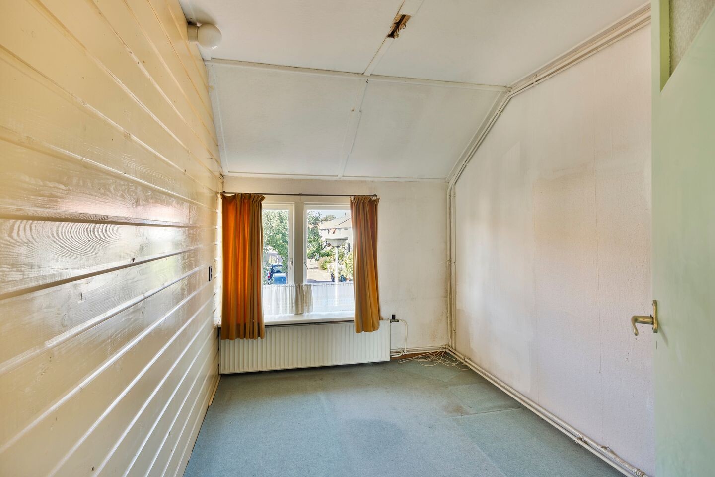 Tussenwoning te koop: De Ruijterstraat 29, Alphen Aan Den Rijn