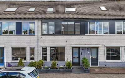 Jan van Henegouwenstraat 12