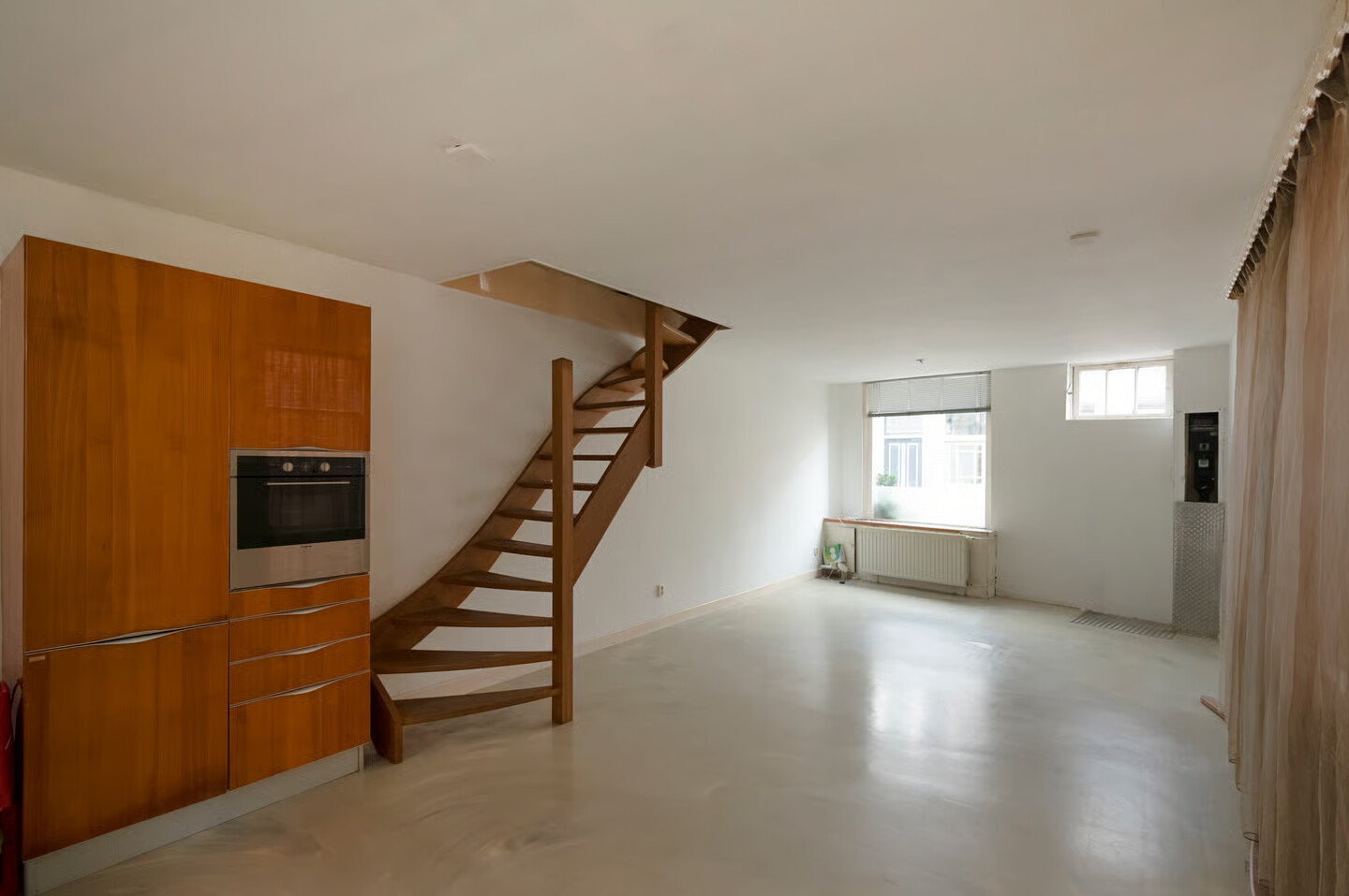 Hoekwoning te koop: Tuinstraat 4, Alphen Aan Den Rijn