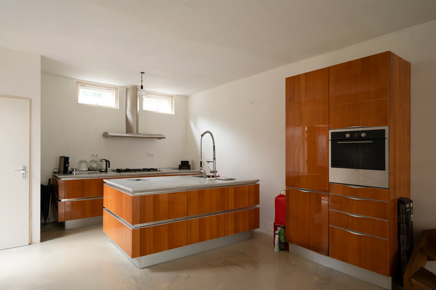Hoekwoning te koop: Tuinstraat 4, Alphen Aan Den Rijn