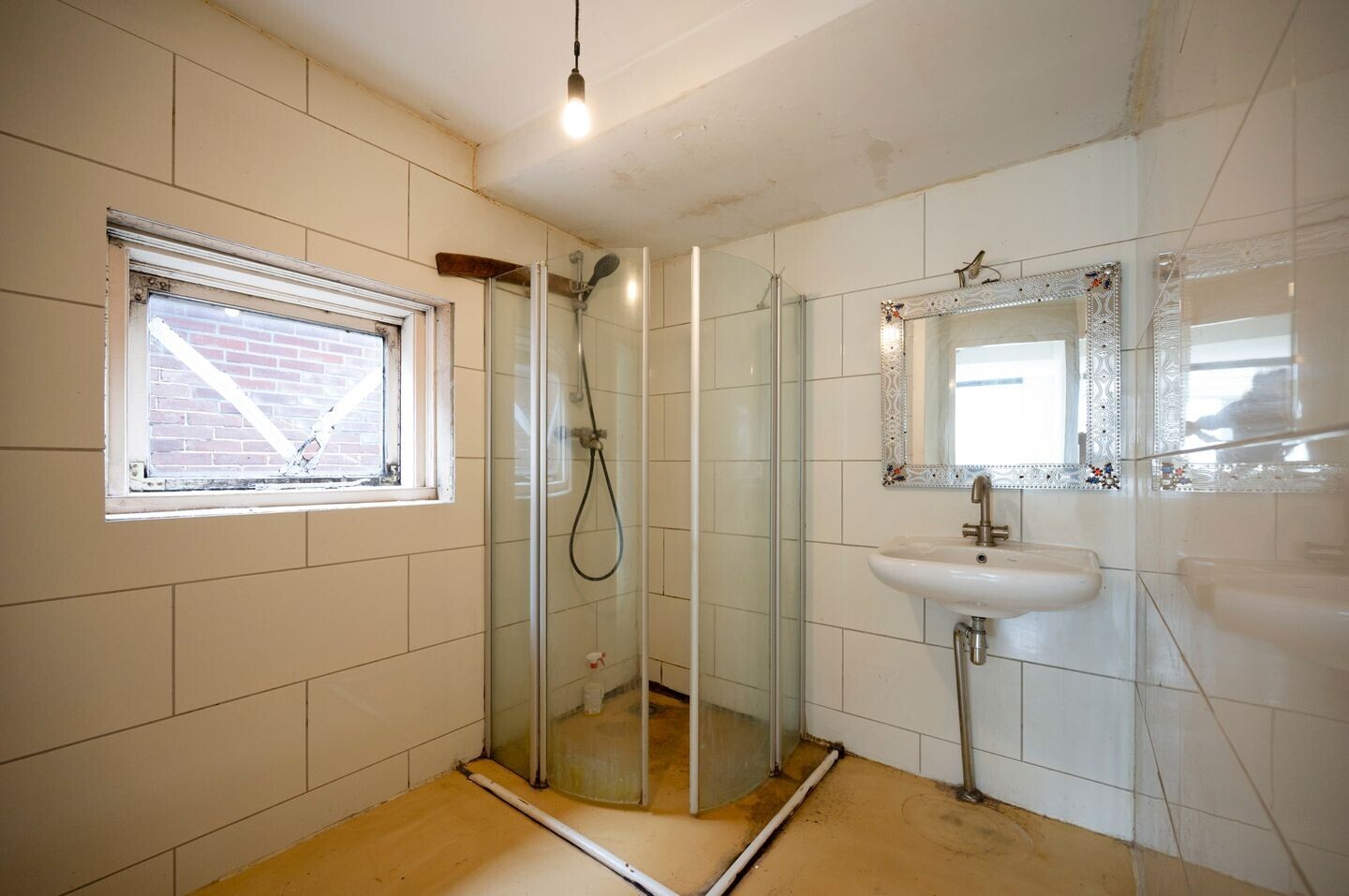 Hoekwoning te koop: Tuinstraat 4, Alphen Aan Den Rijn