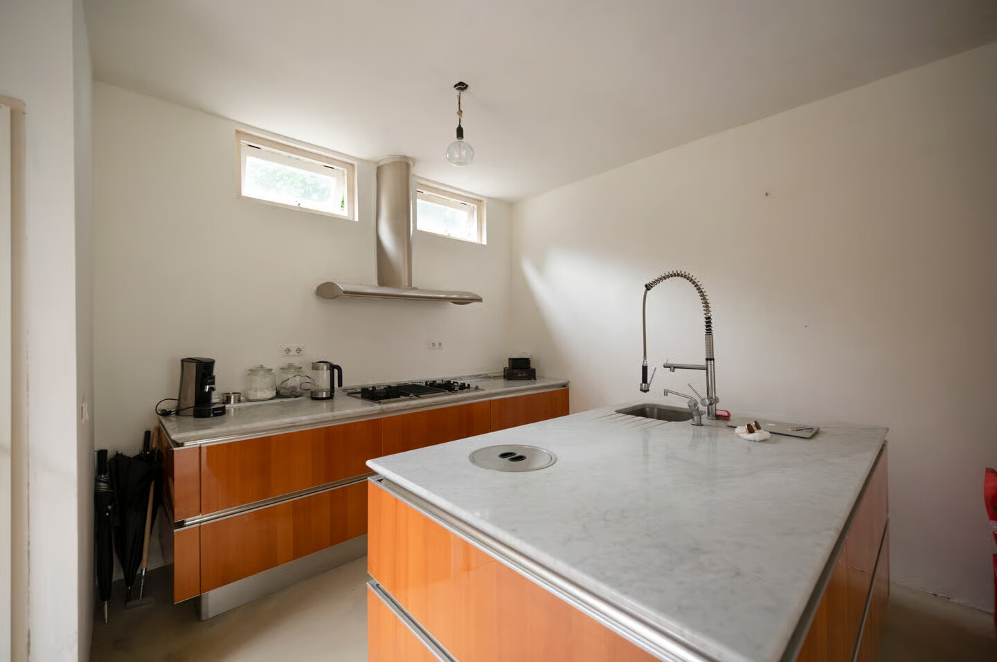 Hoekwoning te koop: Tuinstraat 4, Alphen Aan Den Rijn