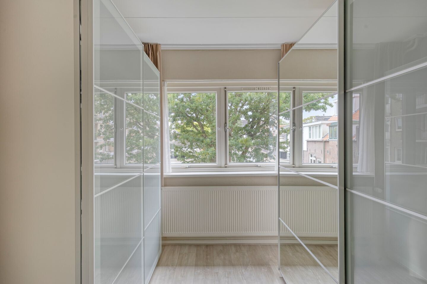 Hoekwoning te koop: Van Boetzelaerstraat 117, Alphen Aan Den Rijn