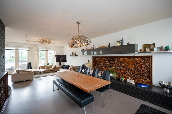 Tussenwoning te koop: Hooftstraat 263, Alphen Aan Den Rijn
