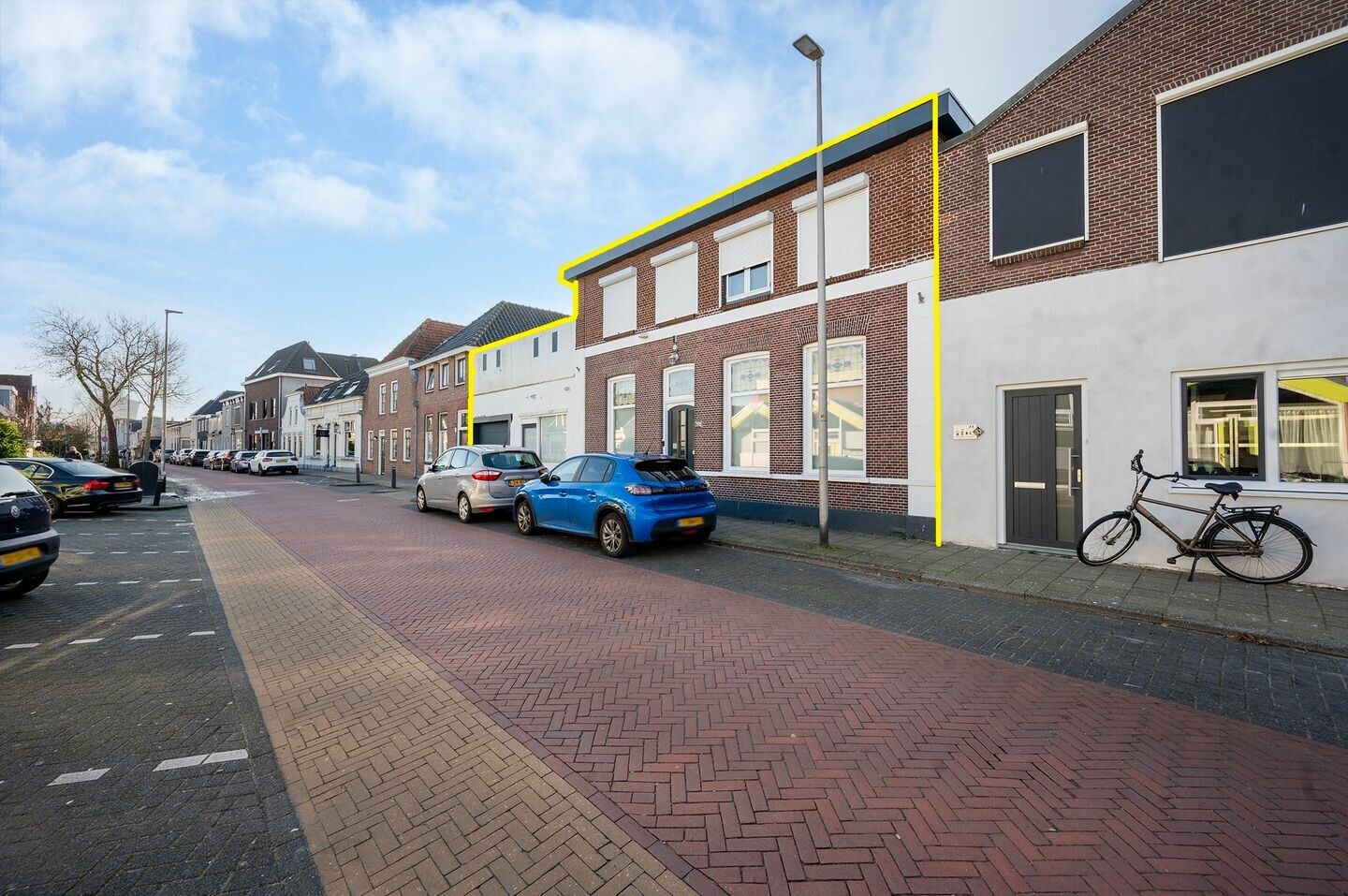 Tussenwoning te koop: Hooftstraat 263, Alphen Aan Den Rijn