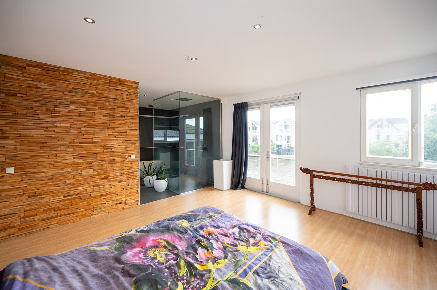 Tussenwoning te koop: Hooftstraat 263, Alphen Aan Den Rijn