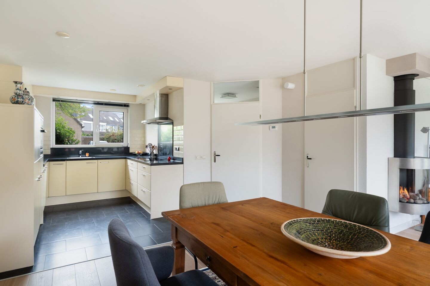 Hoekwoning te koop: Moutmolen 13, Alphen Aan Den Rijn