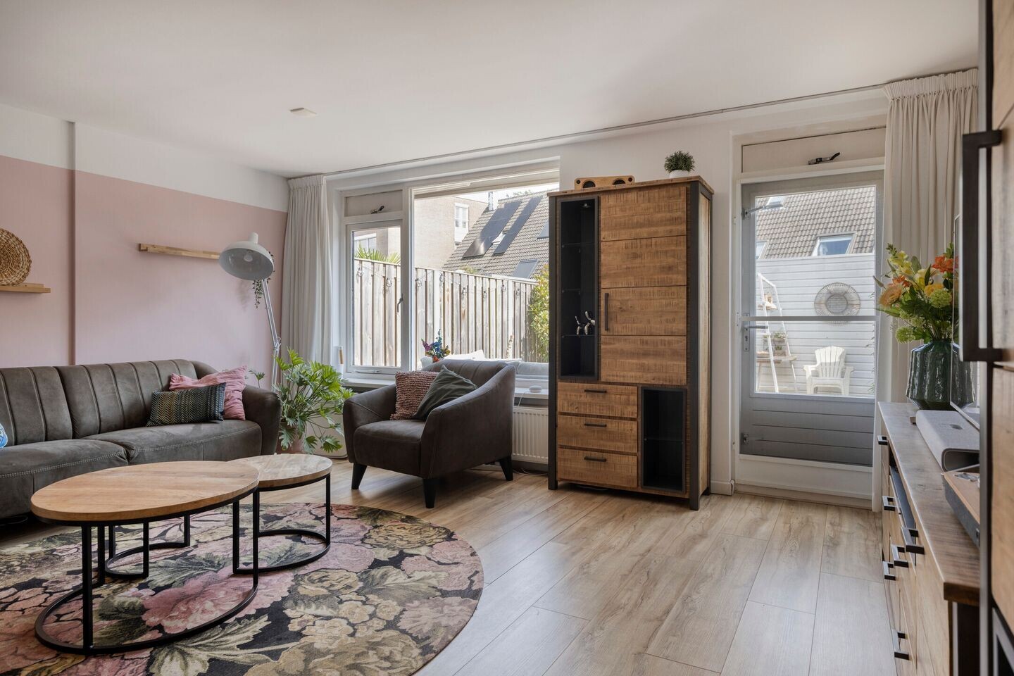 Tussenwoning te koop: Papiermolen 61, Alphen Aan Den Rijn