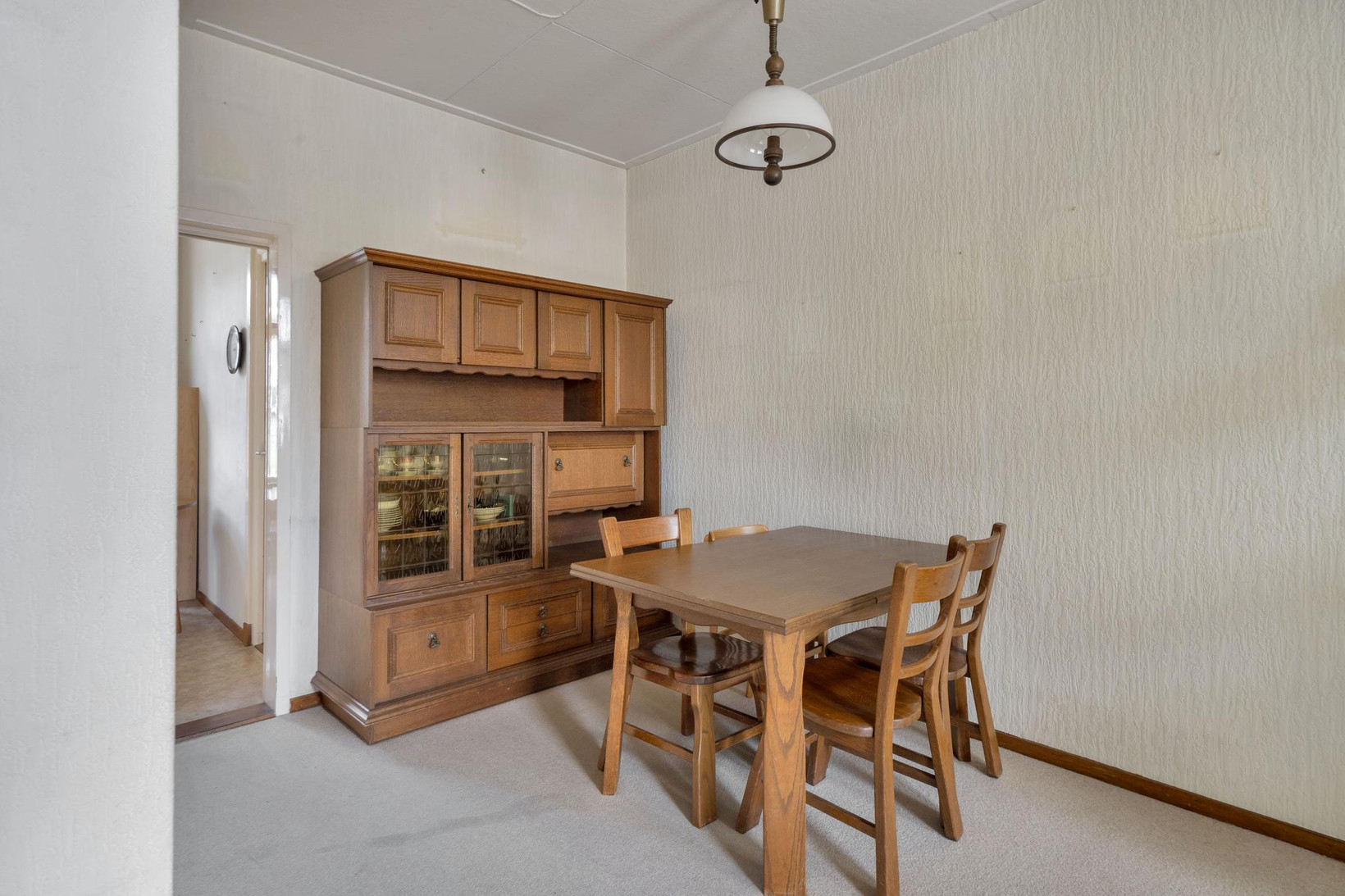Tussenwoning te koop: J.W.C. Bloemstraat 29, Alphen Aan Den Rijn