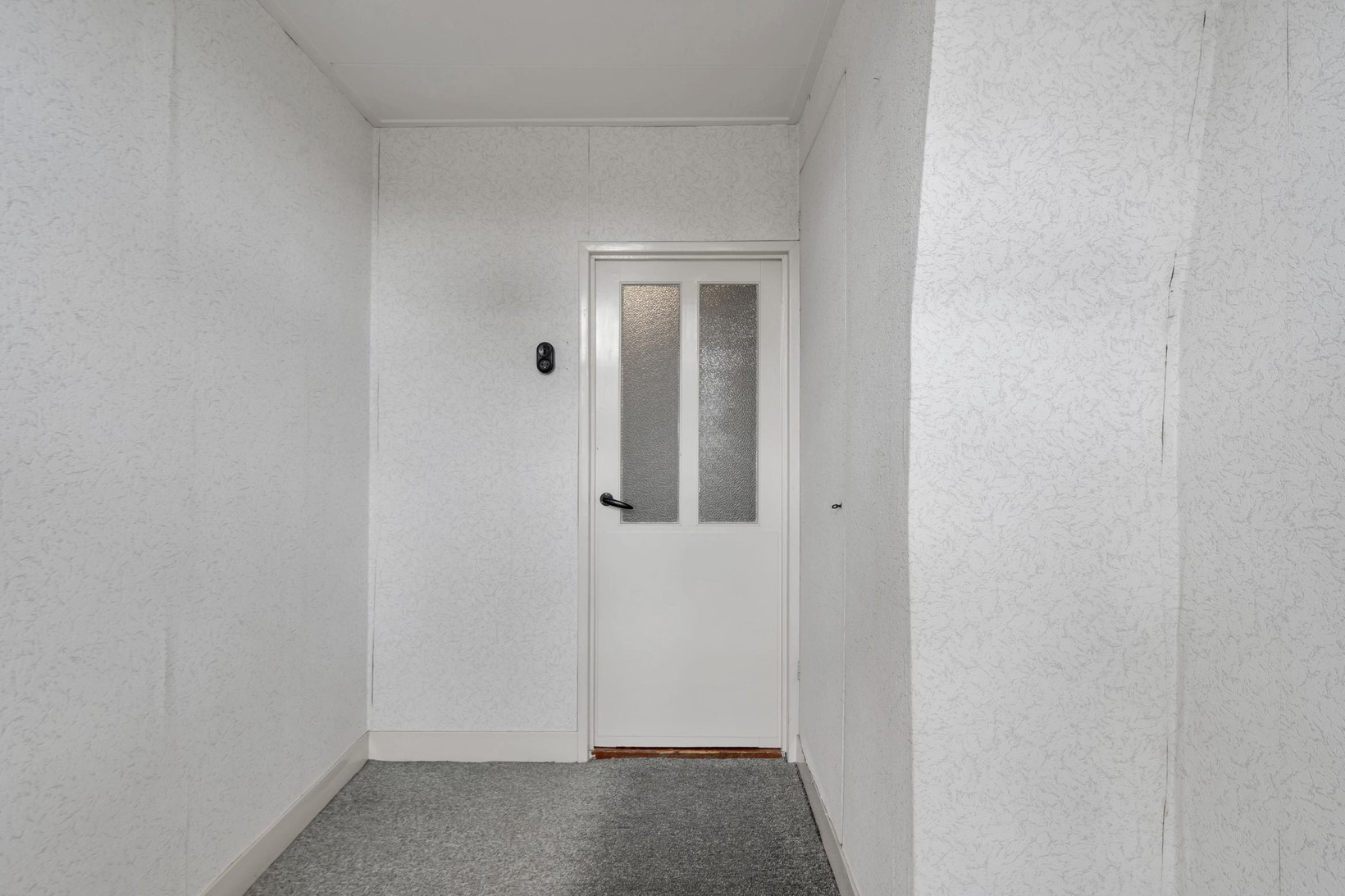 Tussenwoning te koop: J.W.C. Bloemstraat 29, Alphen Aan Den Rijn