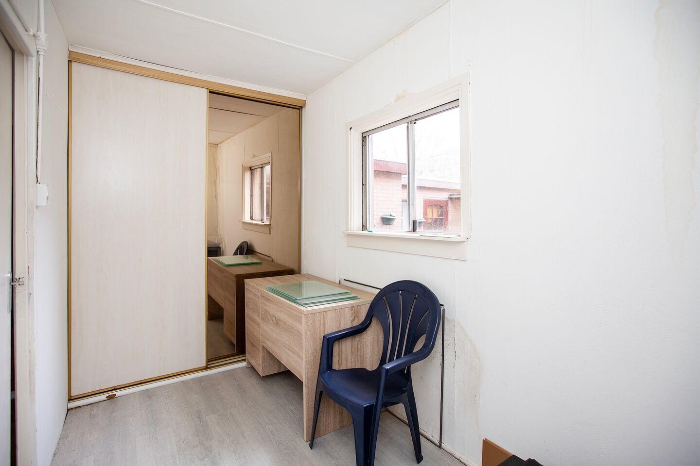Tussenwoning te koop: J.W.C. Bloemstraat 41, Alphen Aan Den Rijn