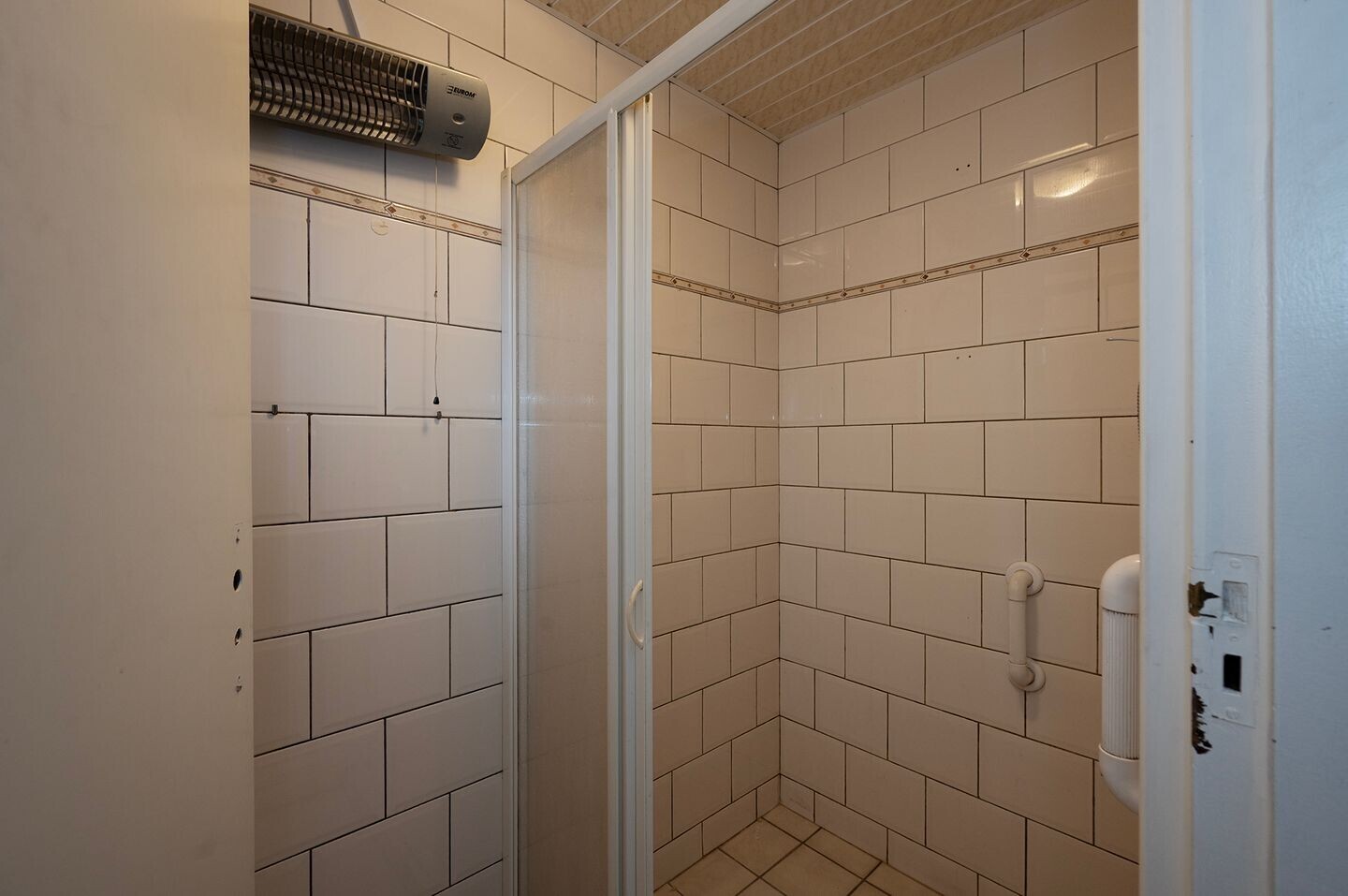 Tussenwoning te koop: J.W.C. Bloemstraat 41, Alphen Aan Den Rijn