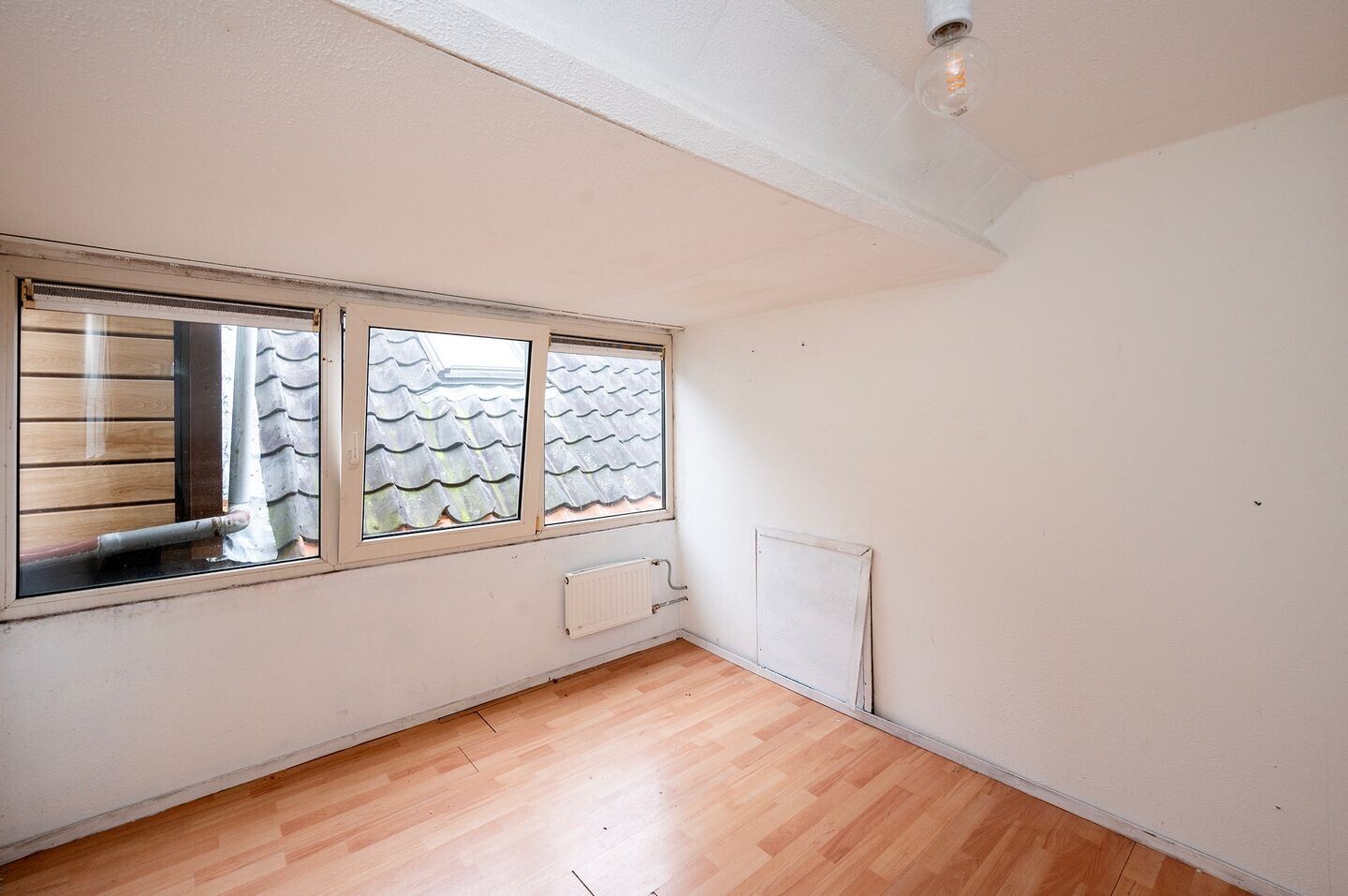 Tussenwoning te koop: J.W.C. Bloemstraat 41, Alphen Aan Den Rijn