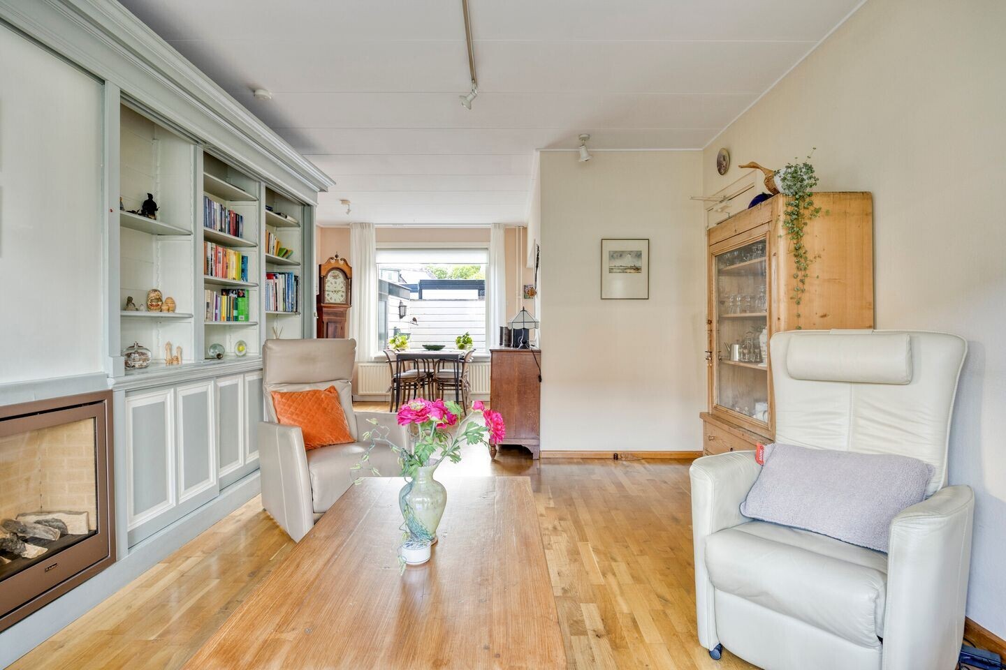 Hoekwoning te koop: Toussaintstraat 52, Alphen Aan Den Rijn