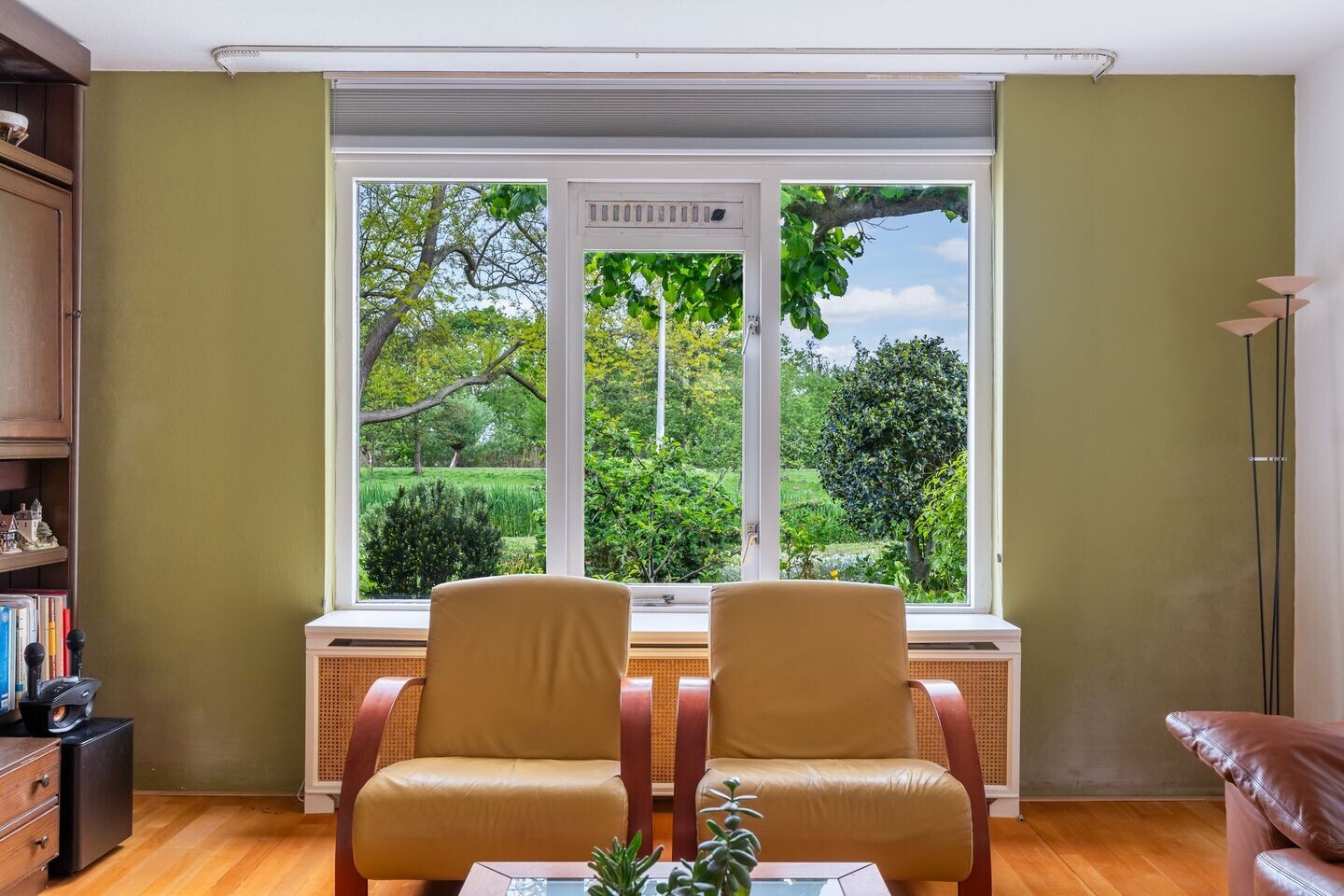 Tussenwoning te koop: Belgiëpark 6, Alphen Aan Den Rijn