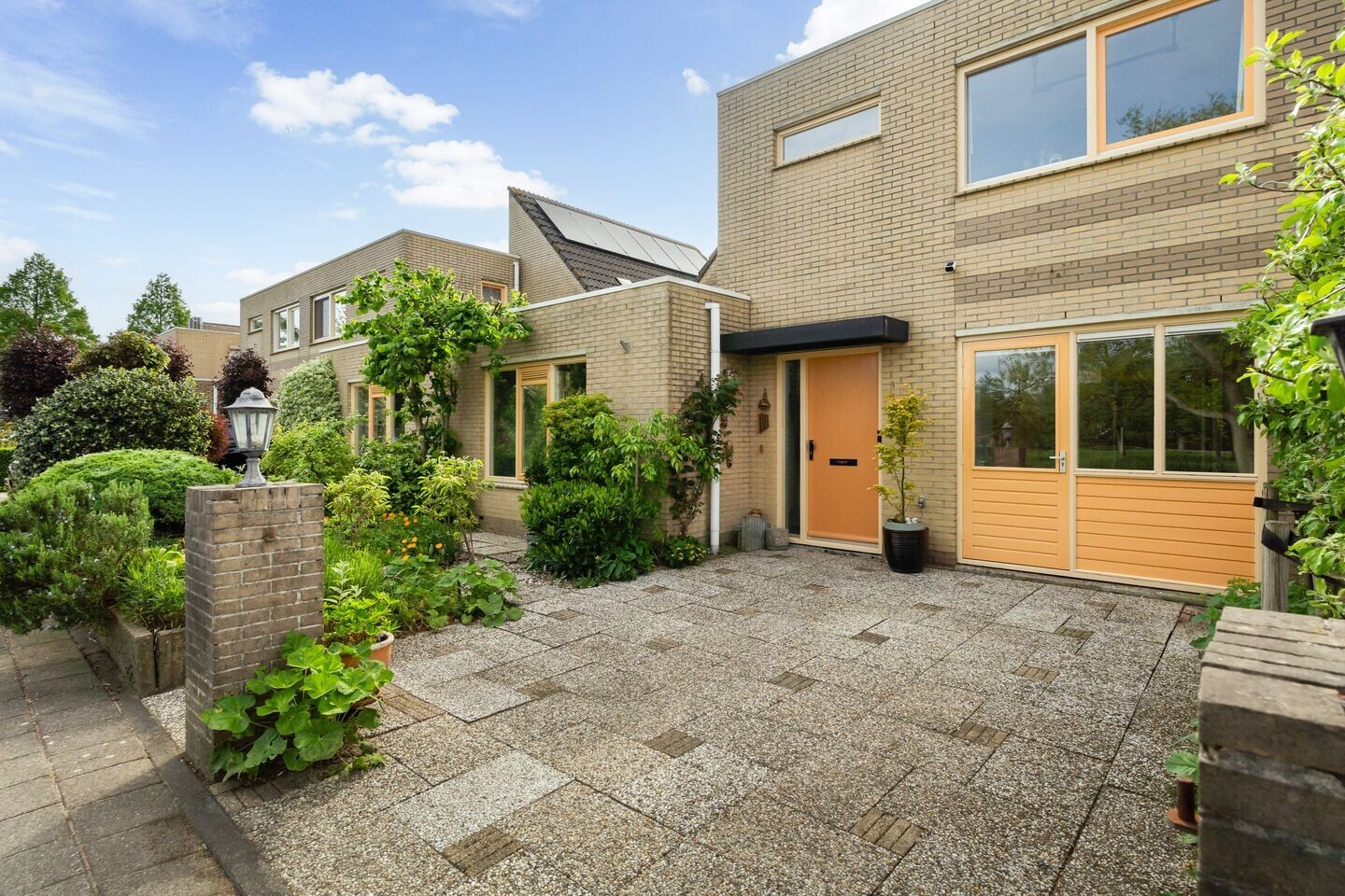 Tussenwoning te koop: Belgiëpark 6, Alphen Aan Den Rijn