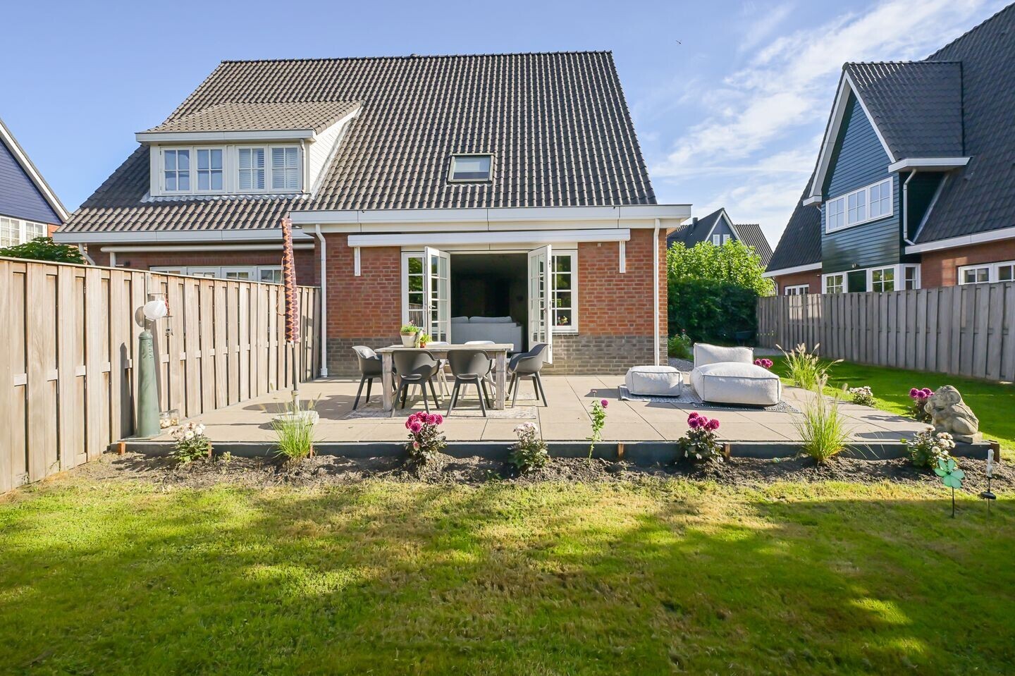 Twee-onder-één-kap te koop: Augustijnenlaan 31, Alphen Aan Den Rijn