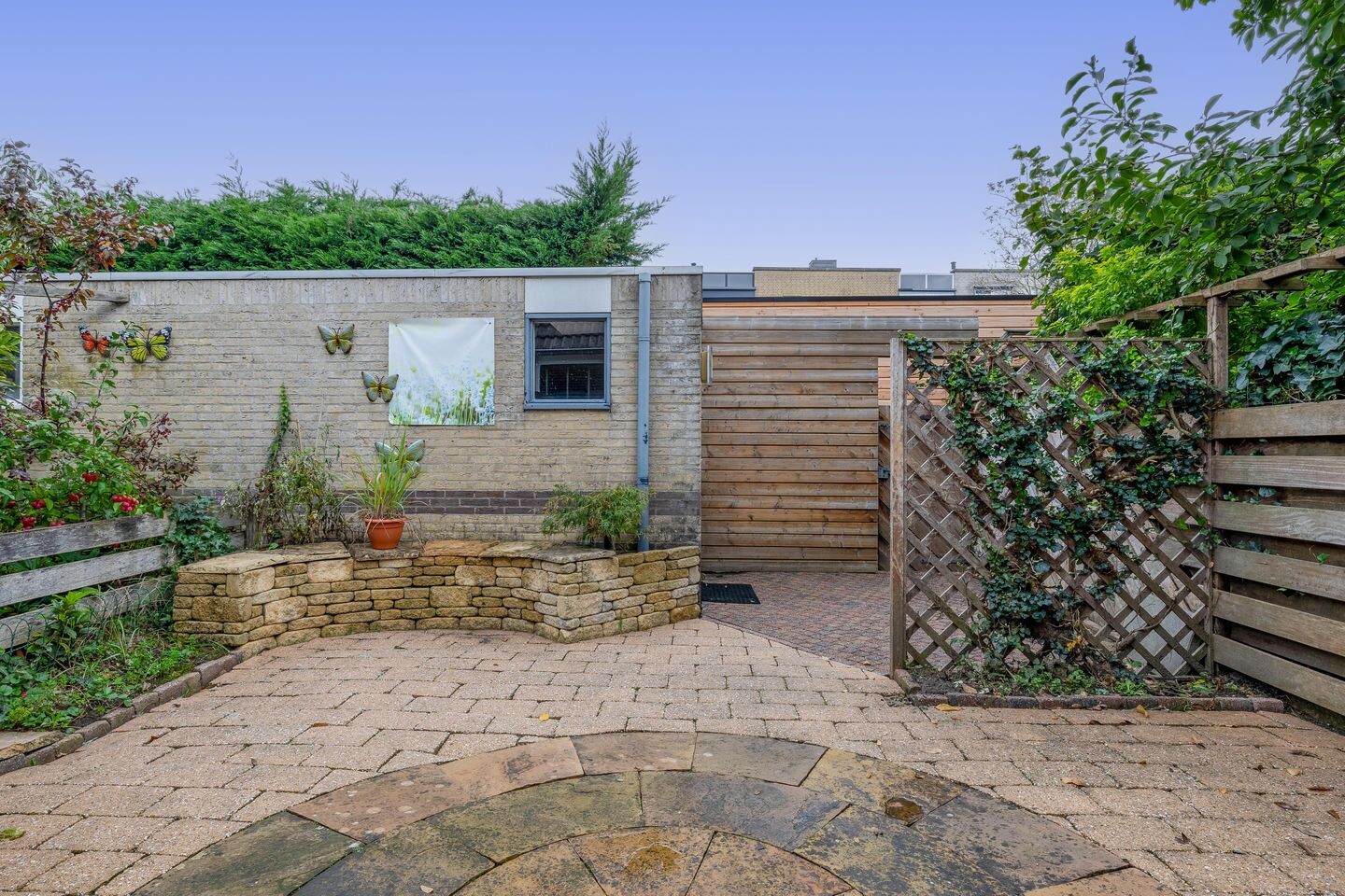 Tussenwoning te koop: Lissabonstraat 64, Alphen Aan Den Rijn