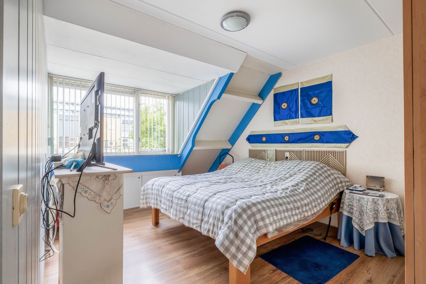 Tussenwoning te koop: Lissabonstraat 64, Alphen Aan Den Rijn