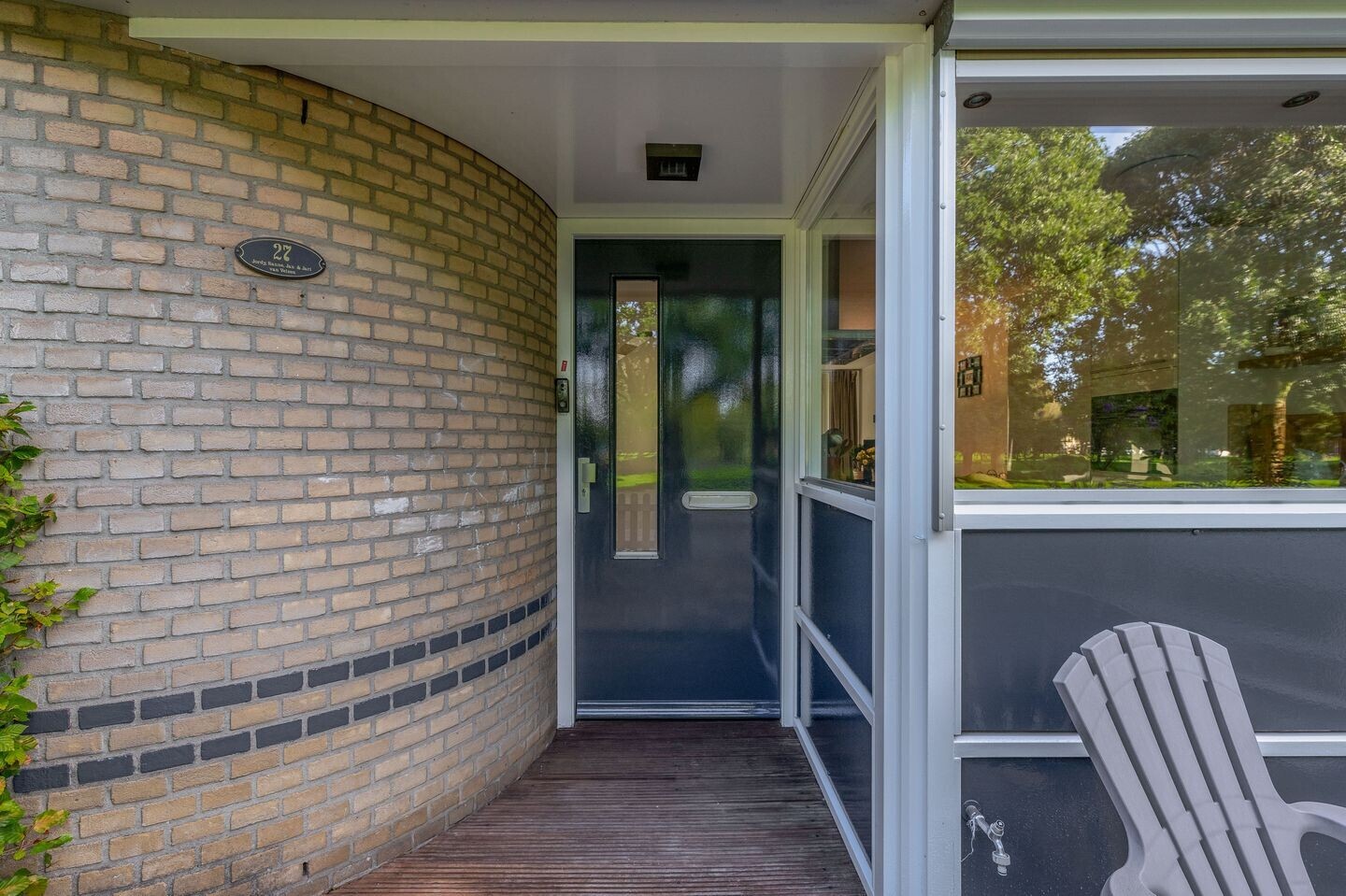 Tussenwoning te koop: Afrikalaan 27, Alphen Aan Den Rijn