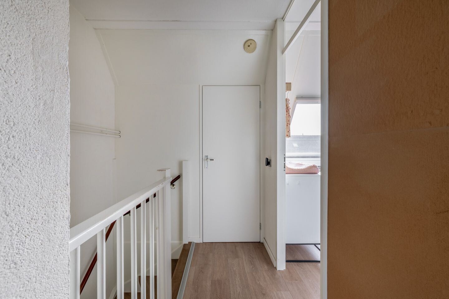 Tussenwoning te koop: Afrikalaan 27, Alphen Aan Den Rijn
