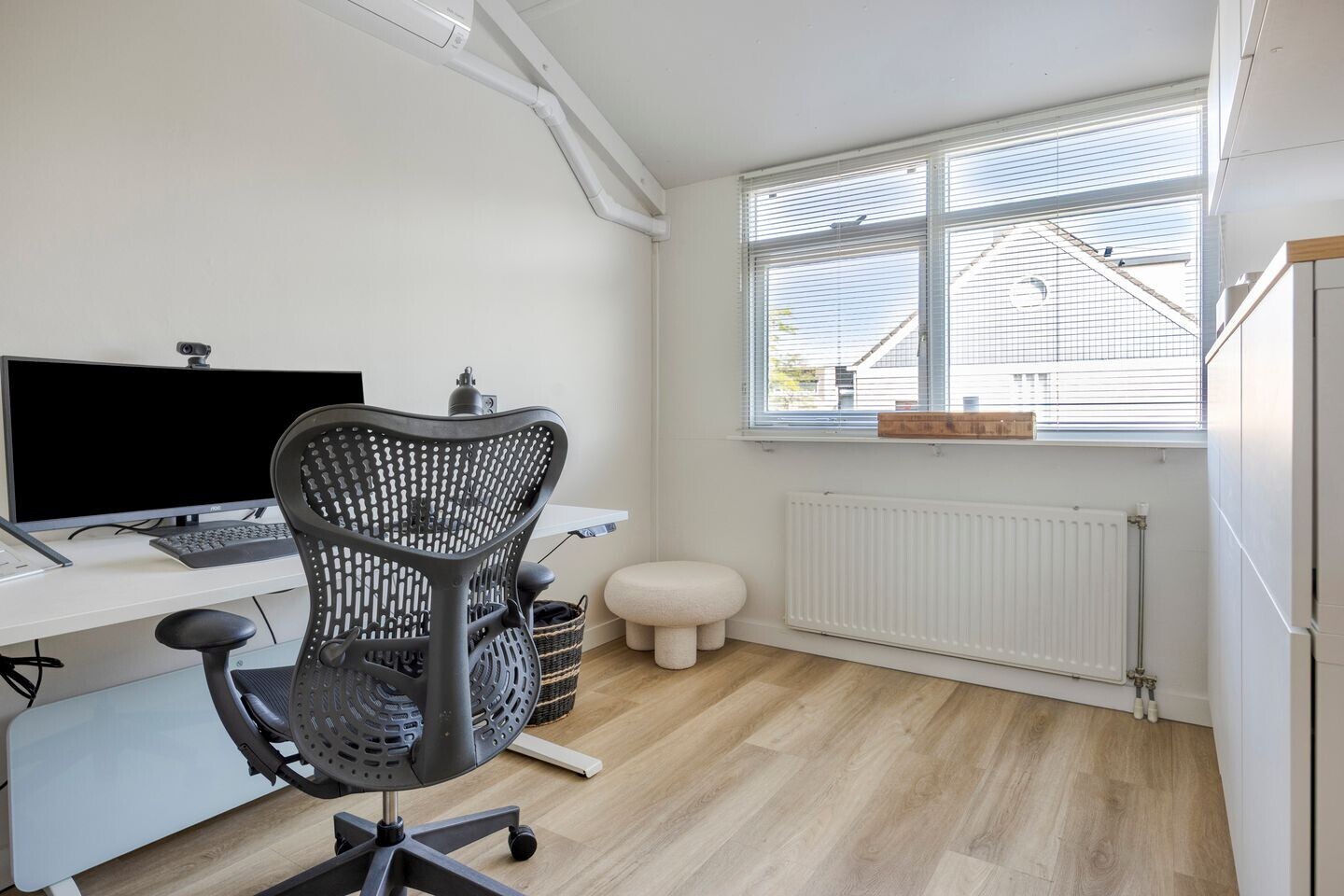 Tussenwoning te koop: Afrikalaan 79, Alphen Aan Den Rijn