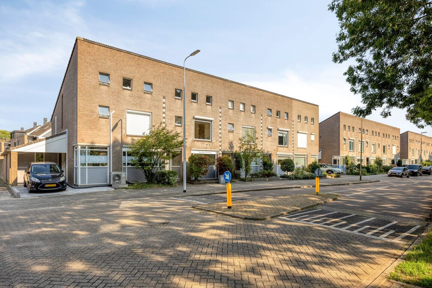 Tussenwoning te koop: Afrikalaan 79, Alphen Aan Den Rijn