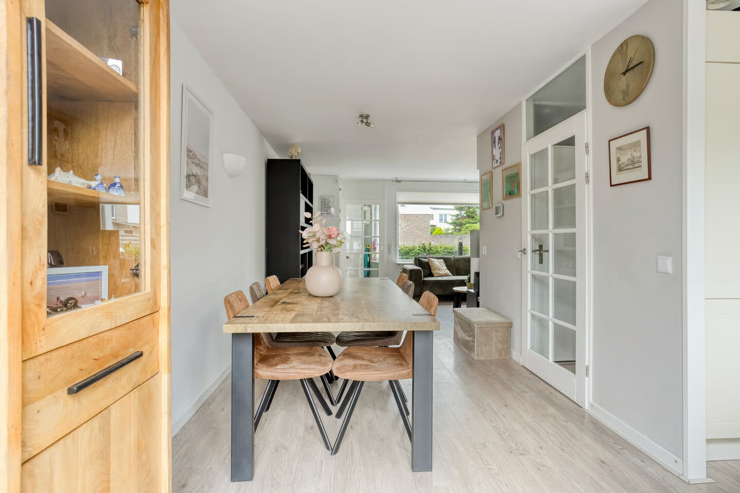 Tussenwoning te koop: Spuisluis 29, Alphen Aan Den Rijn