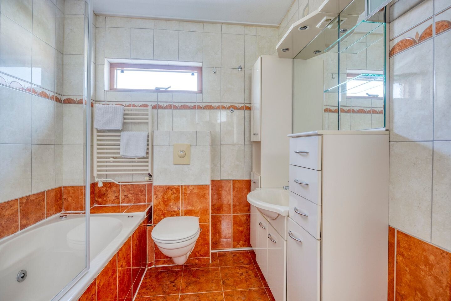 Tussenwoning te koop: Copepad 3, Alphen Aan Den Rijn