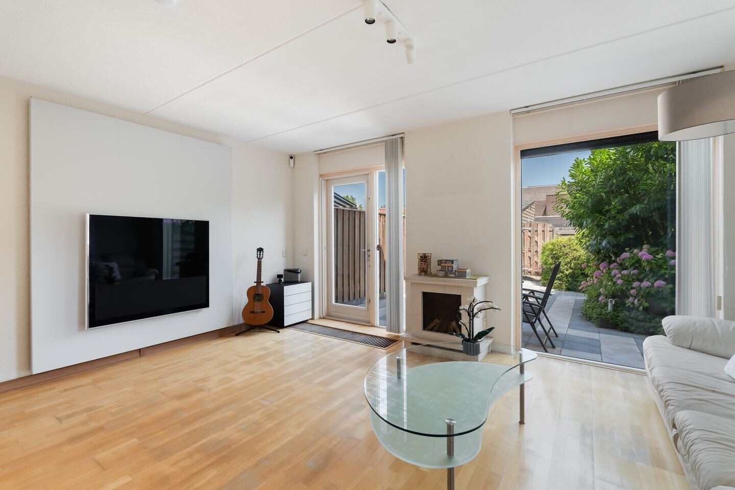 Tussenwoning te koop: Schouw 75, Alphen Aan Den Rijn