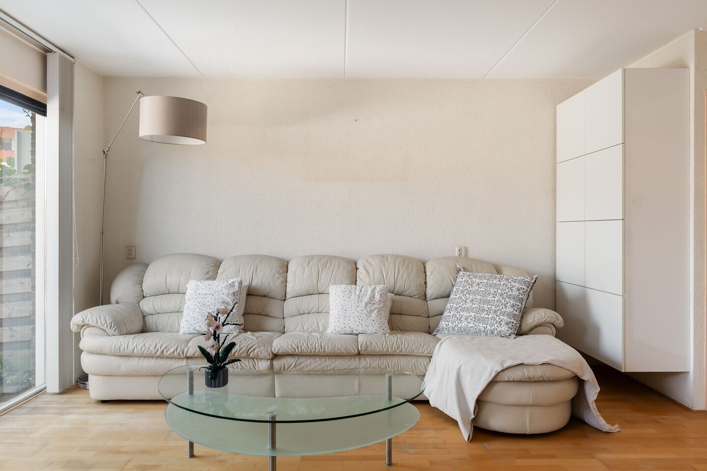 Tussenwoning te koop: Schouw 75, Alphen Aan Den Rijn