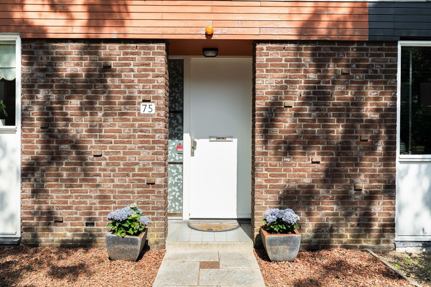 Tussenwoning te koop: Schouw 75, Alphen Aan Den Rijn