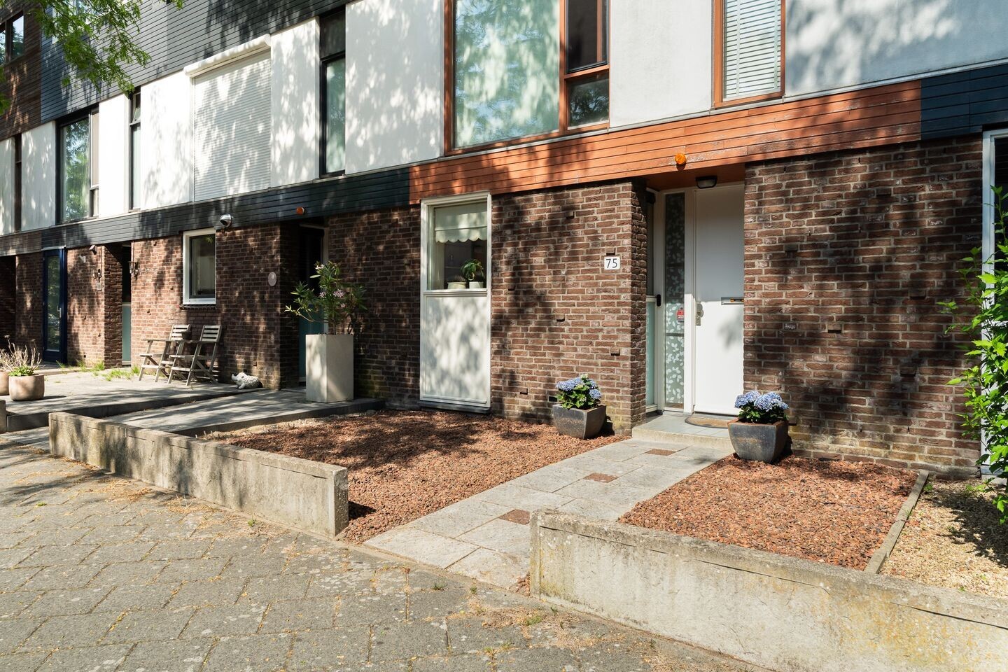 Tussenwoning te koop: Schouw 75, Alphen Aan Den Rijn