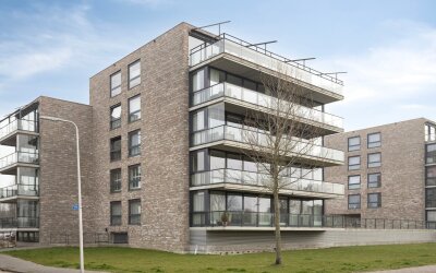 Kooikerstra. 105
