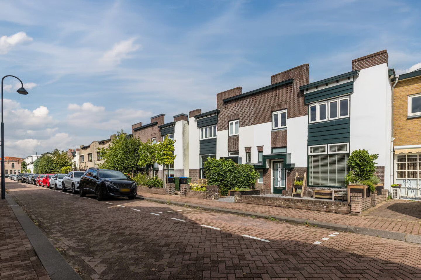 Tussenwoning te koop: Koningstraat 1, Bodegraven
