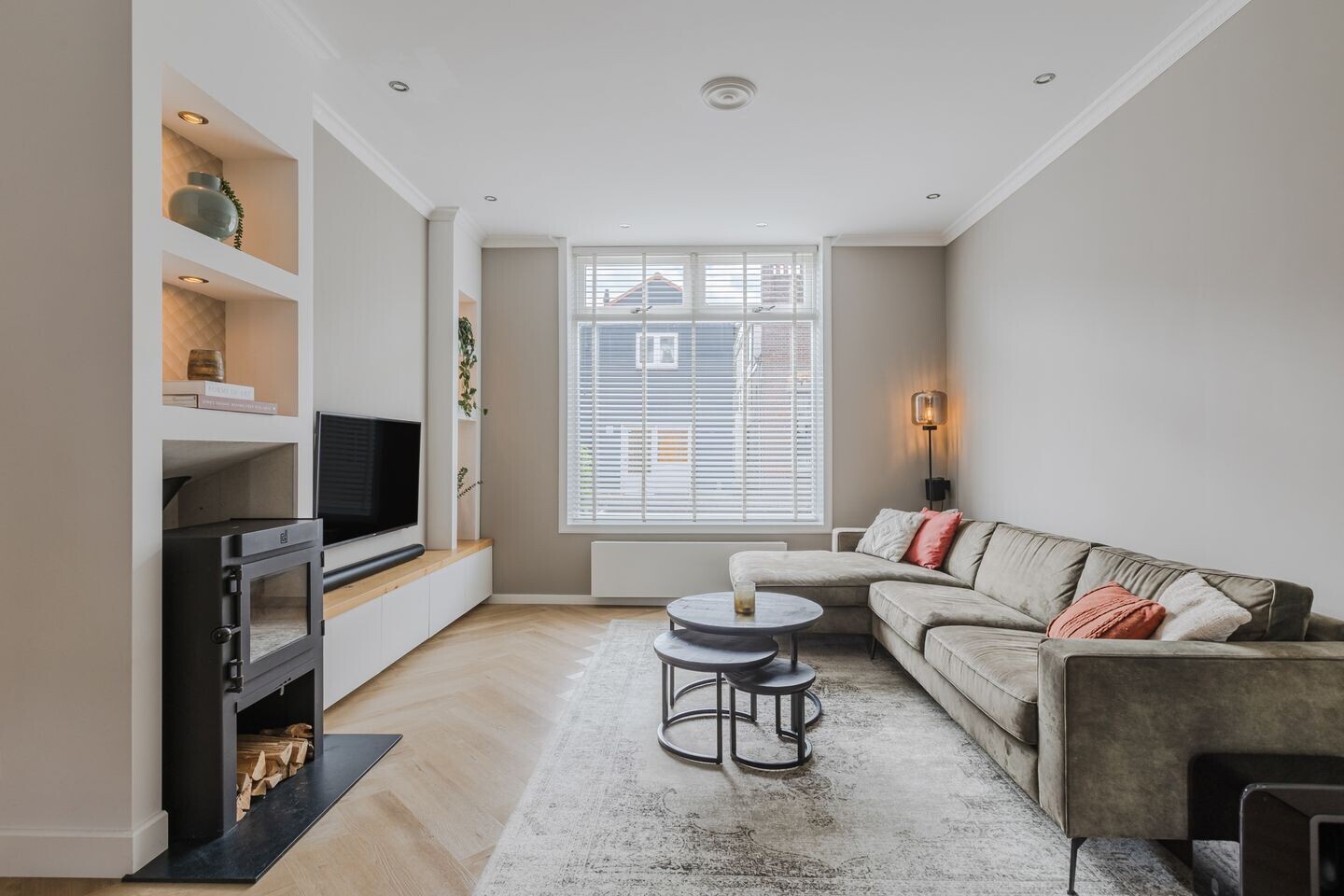 Tussenwoning te koop: Koningstraat 1, Bodegraven