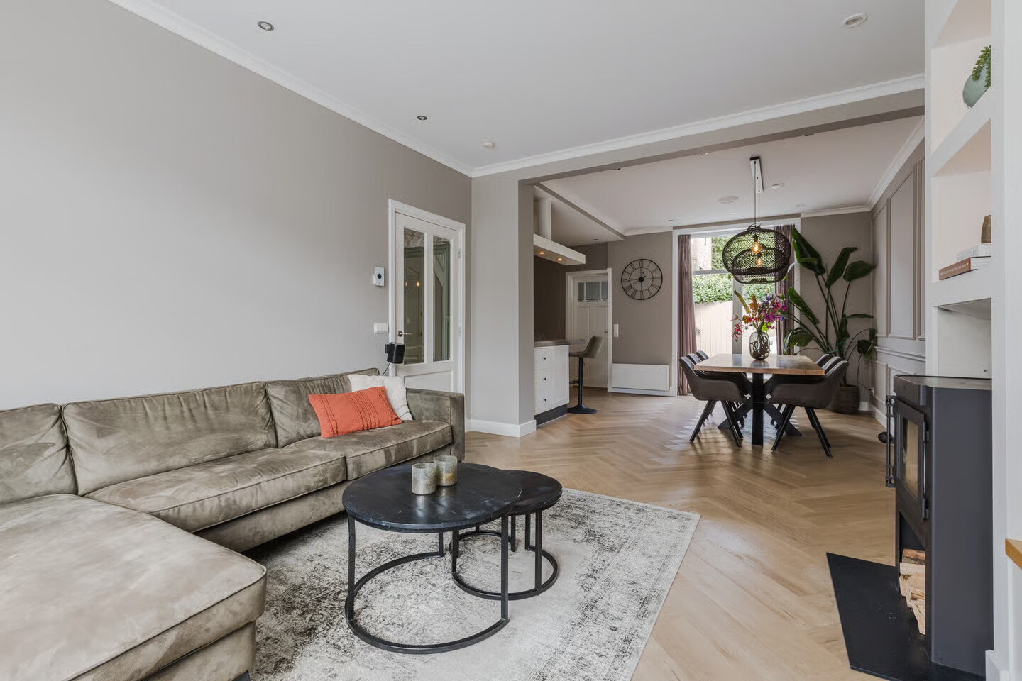 Tussenwoning te koop: Koningstraat 1, Bodegraven