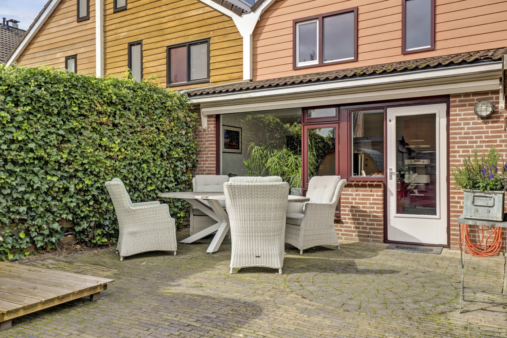 Hoekwoning te koop: Alver 25, Bodegraven