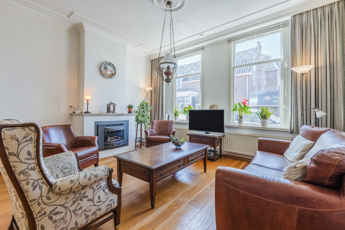 Vrijstaande woning te koop: Korte Nieuwstraat 1, Bodegraven