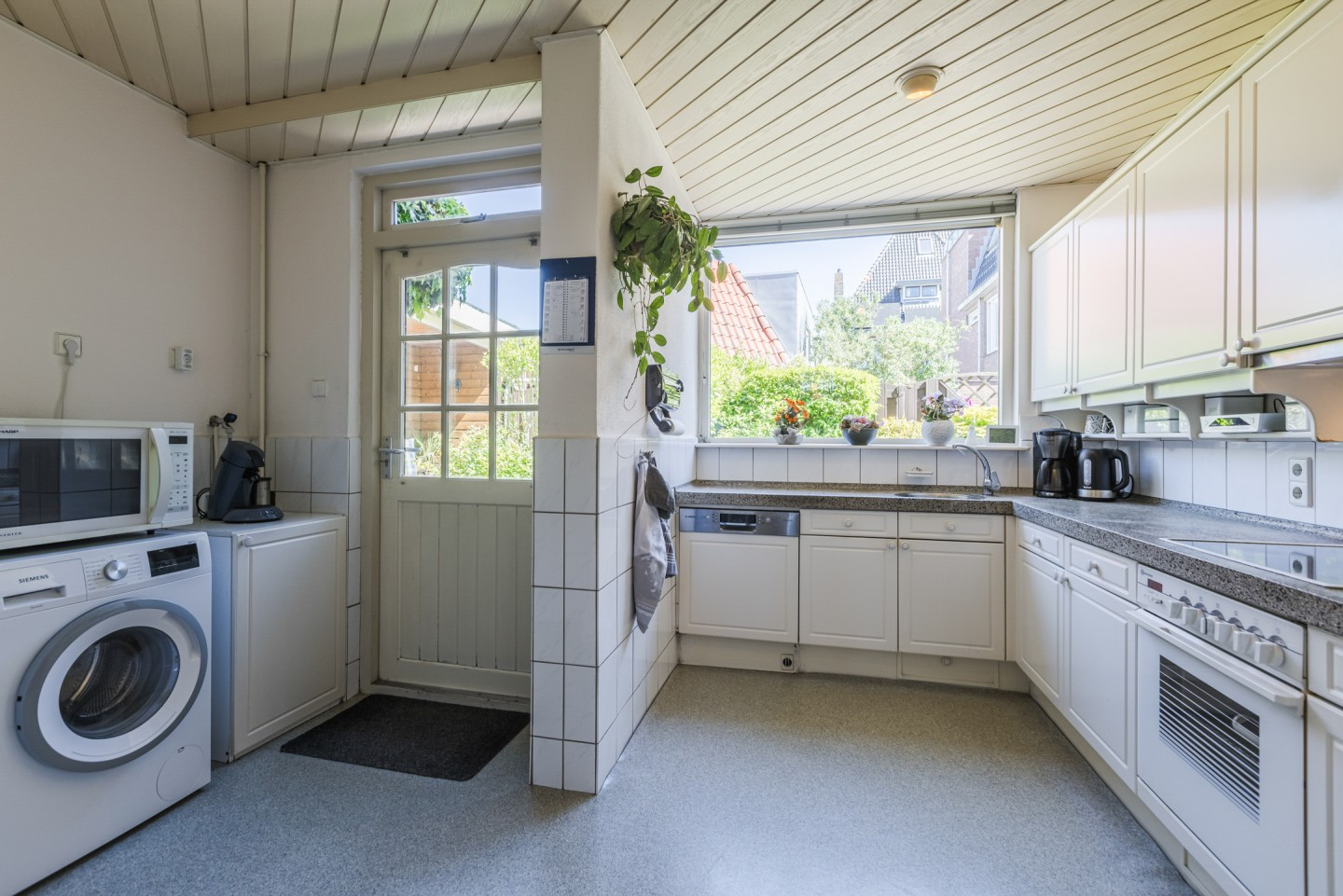 Vrijstaande woning te koop: Korte Nieuwstraat 1, Bodegraven
