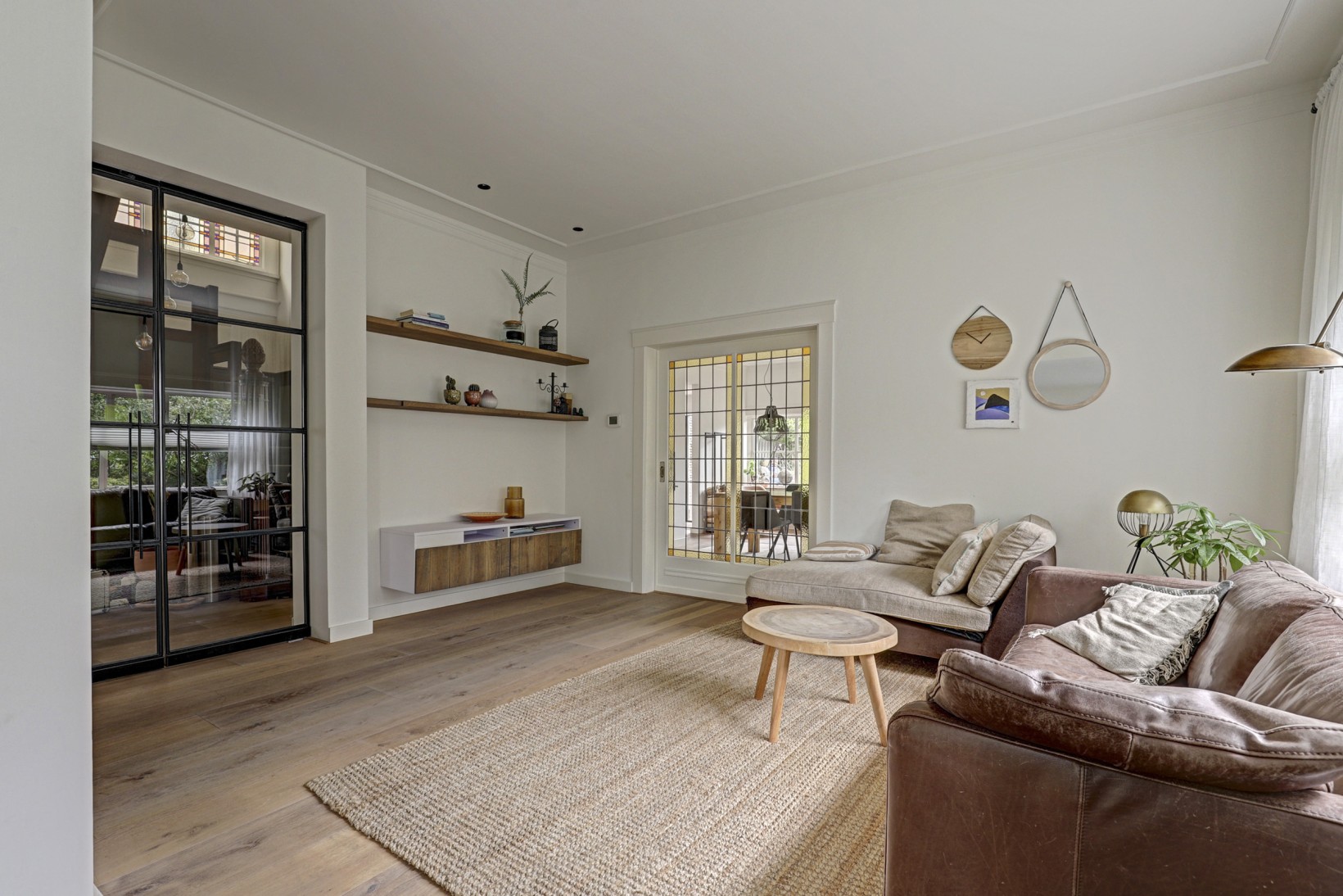 Vrijstaande woning te koop: Spoorstraat 52, Bodegraven