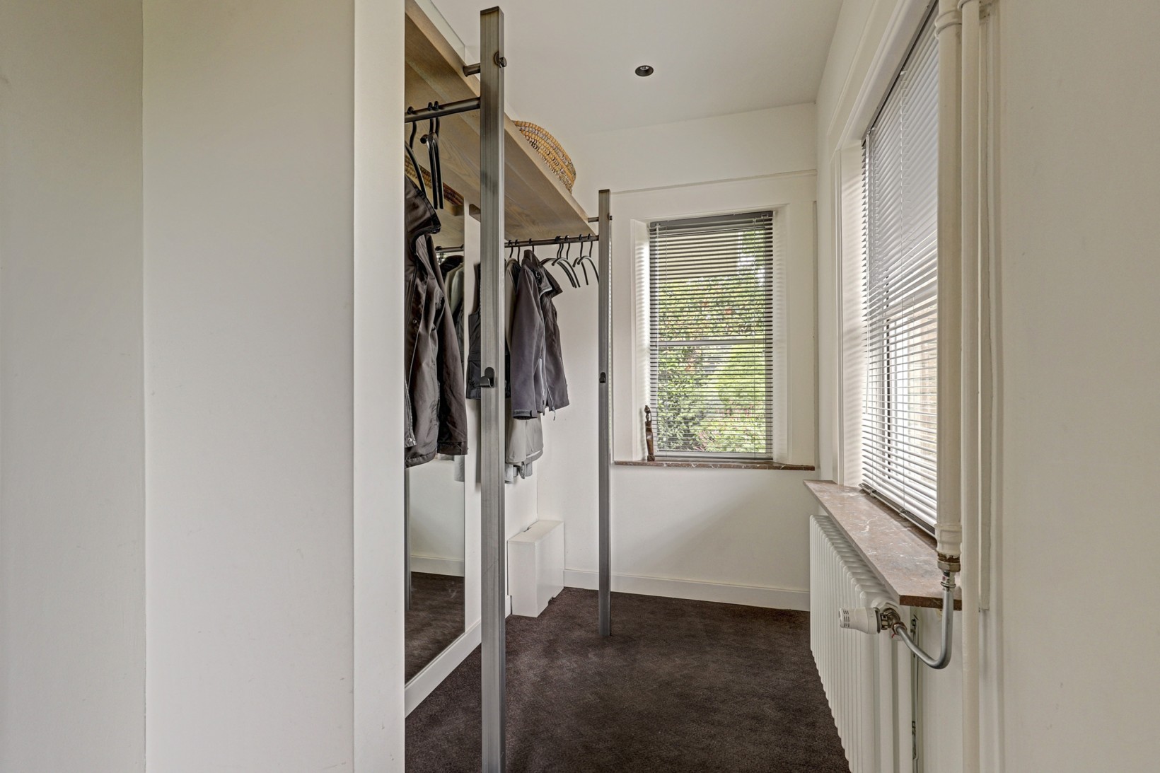 Vrijstaande woning te koop: Spoorstraat 52, Bodegraven