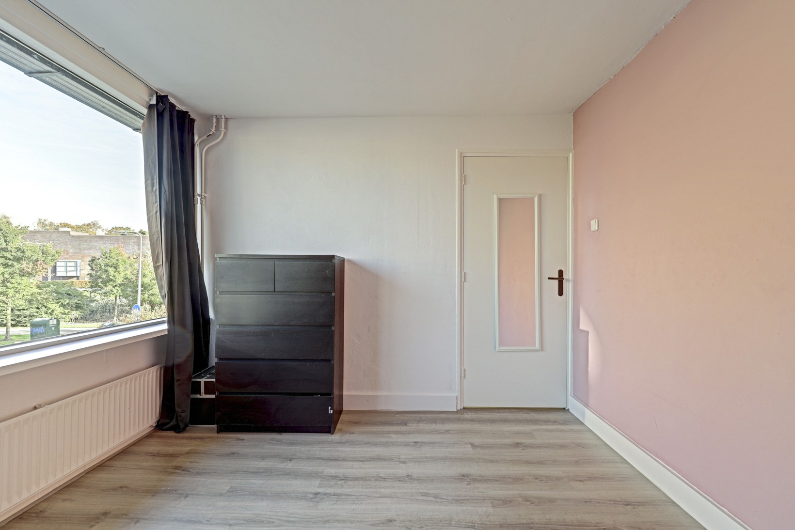 Tussenwoning te koop: Ambachtshof 48, Bodegraven
