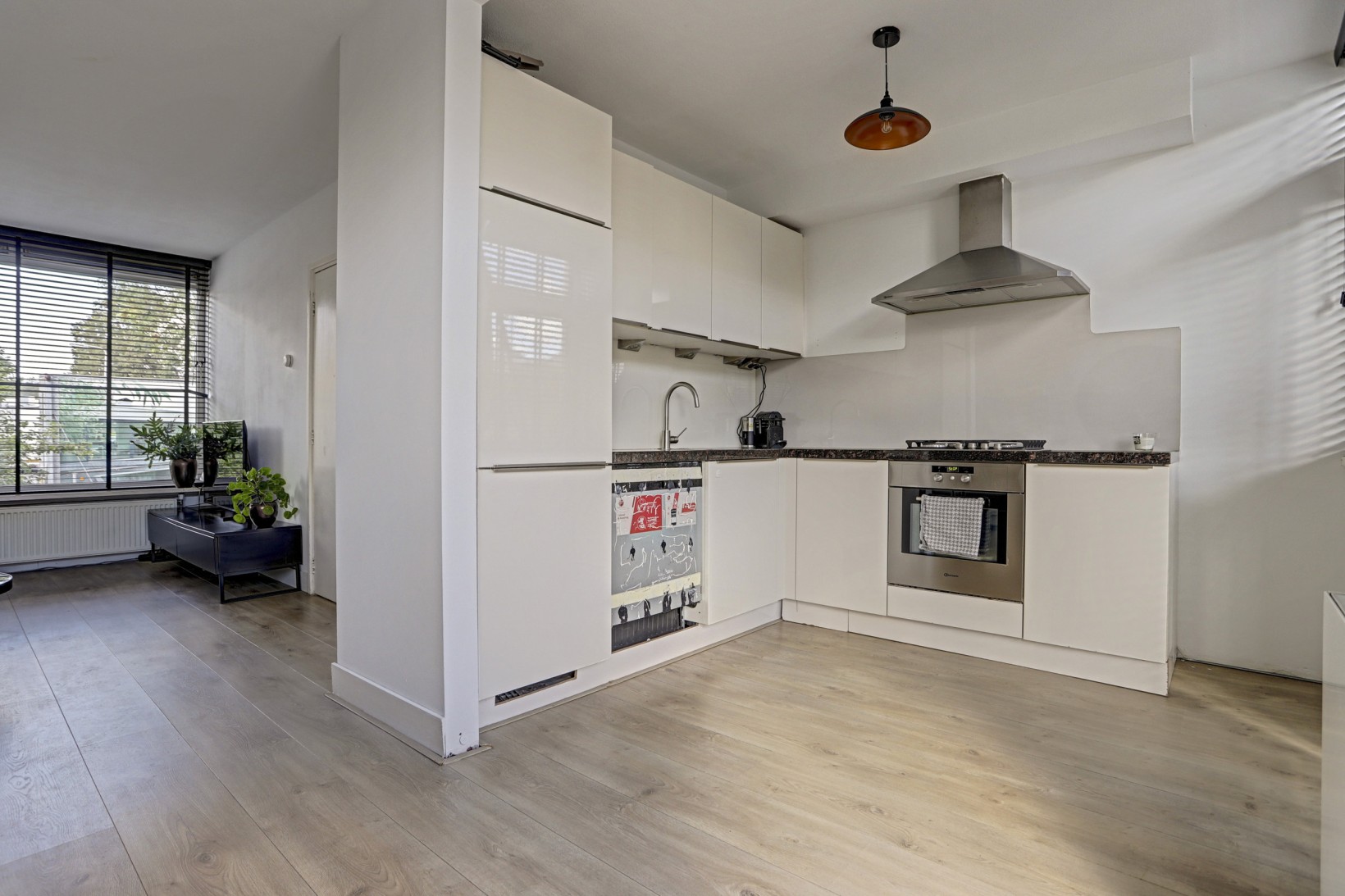 Tussenwoning te koop: Gravenstein 5, Bodegraven