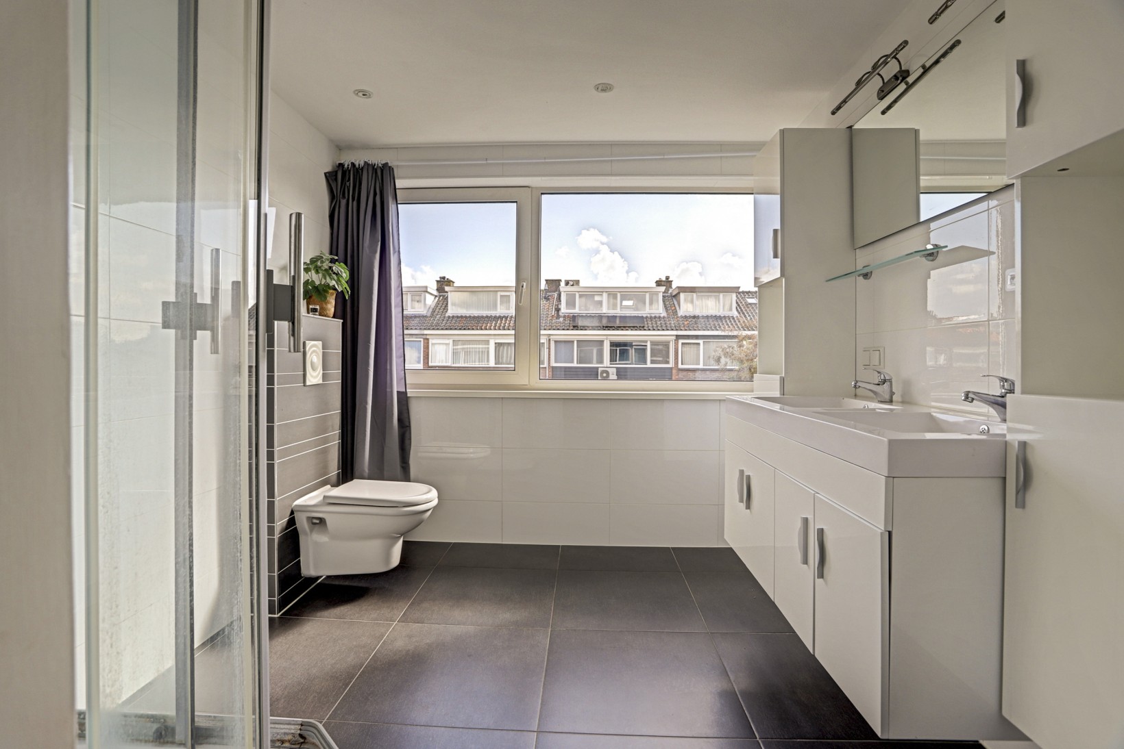 Tussenwoning te koop: Gravenstein 5, Bodegraven