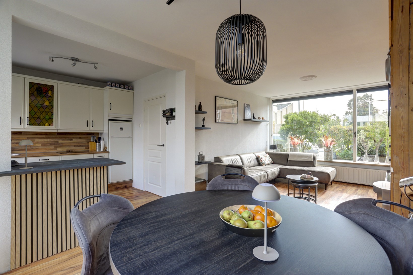 Tussenwoning te koop: Vrije Nesse 50, Bodegraven