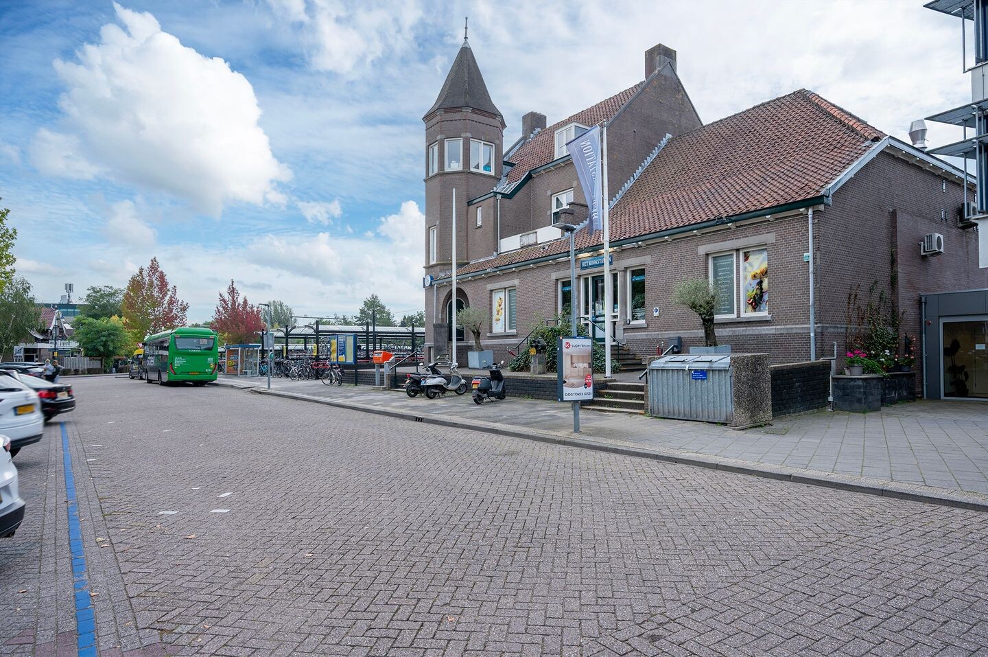Tussenwoning te koop: Oud-Bodegraafseweg 34, Bodegraven