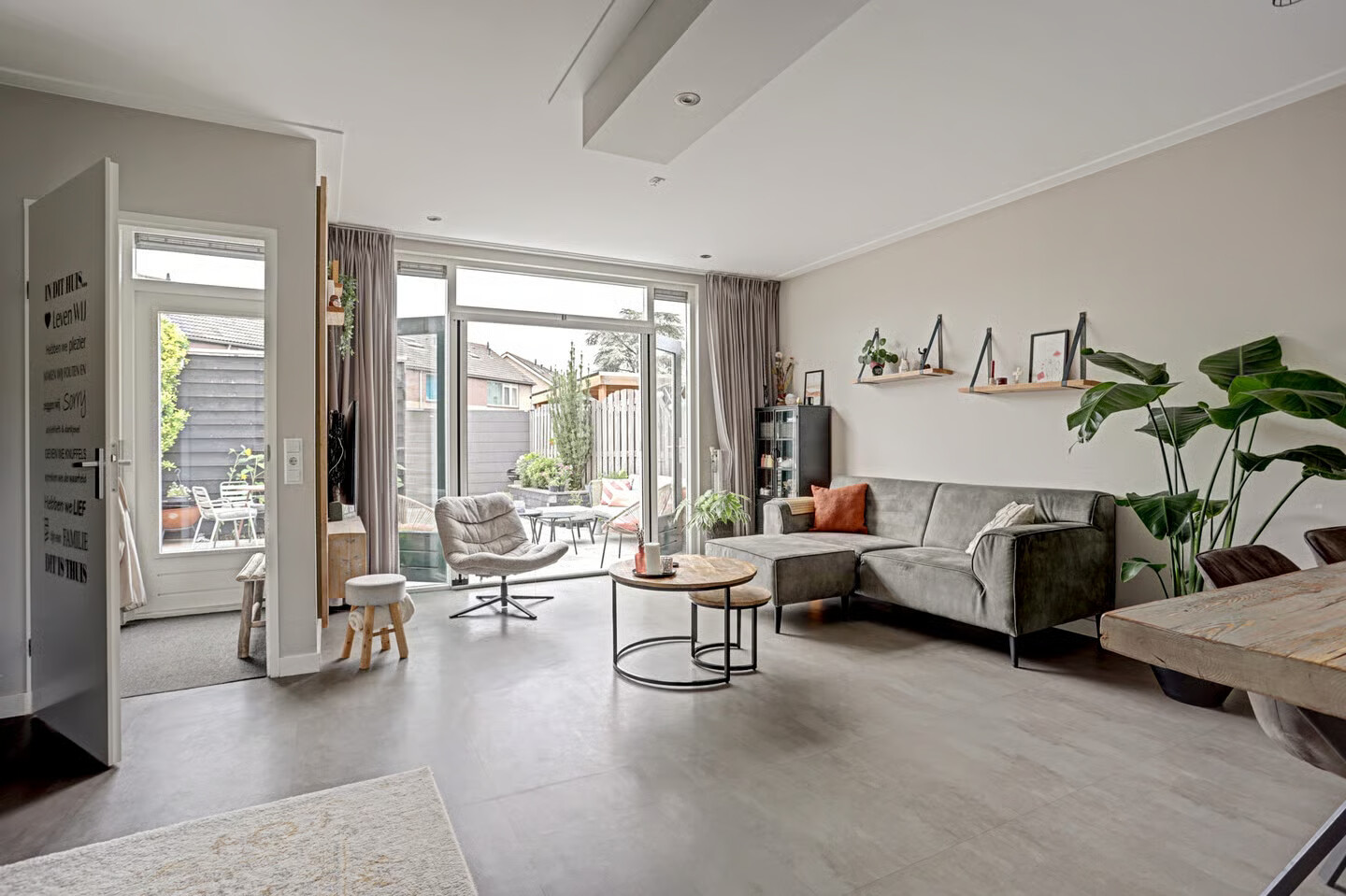 Tussenwoning te koop: Goudplevier 35, Bodegraven