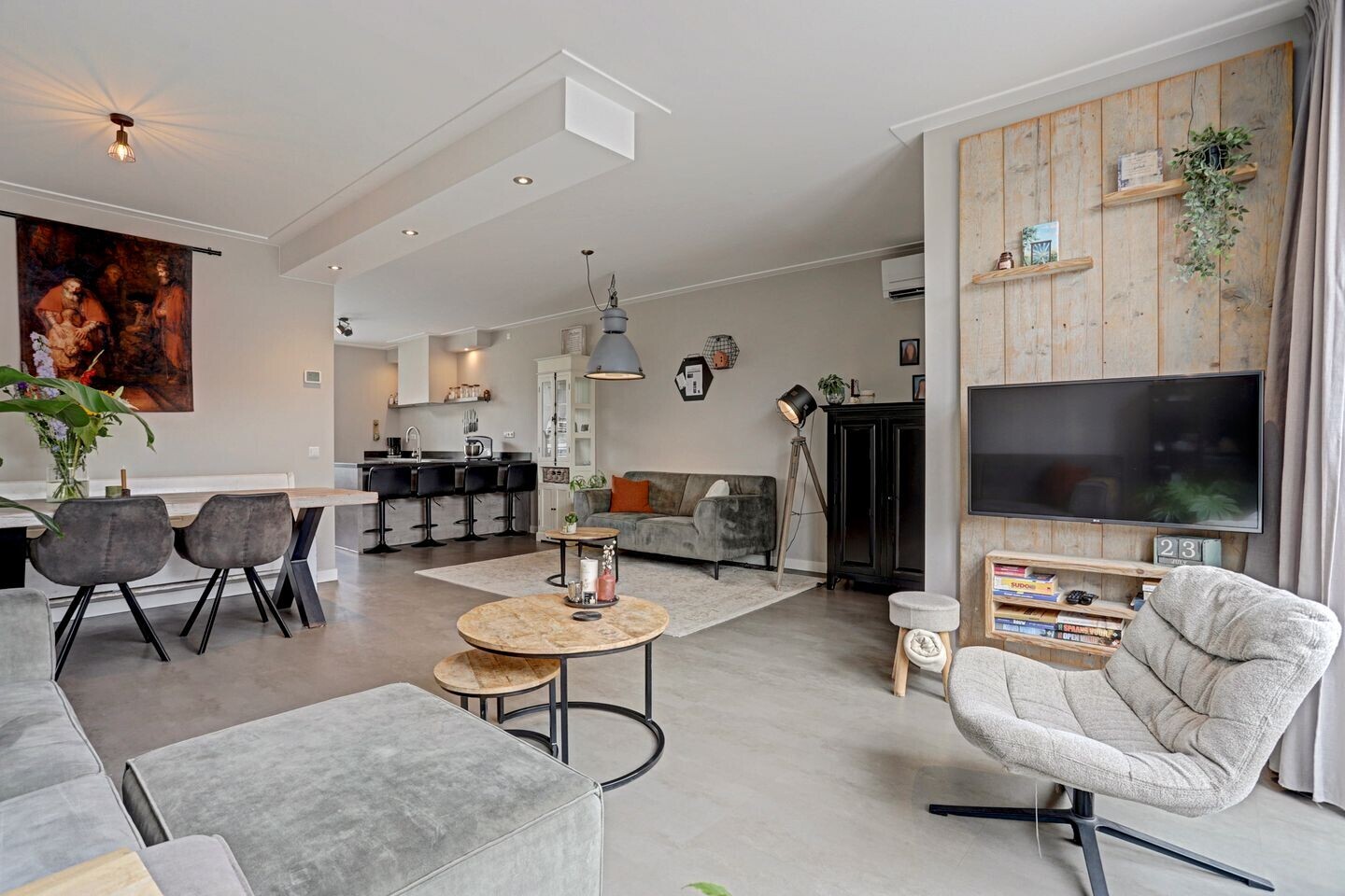 Tussenwoning te koop: Goudplevier 35, Bodegraven