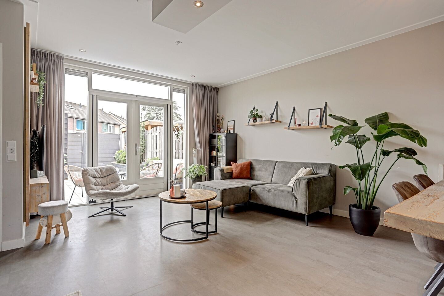Tussenwoning te koop: Goudplevier 35, Bodegraven
